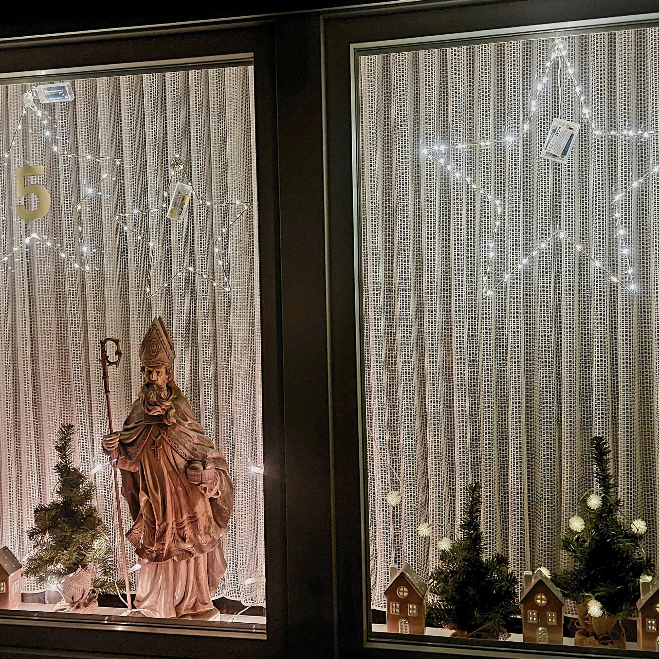 Lebendiger advent im Pfarrbüro am 05.12.2024